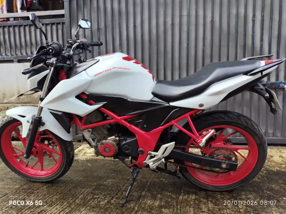 CB 150 R Th. 2016 BU