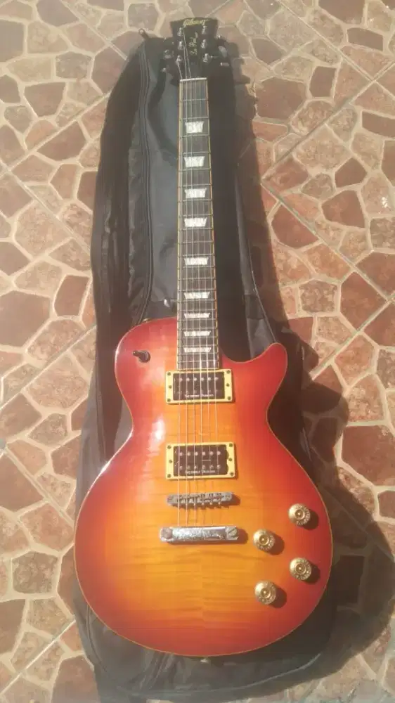 JUAL GITAR GIBSON LES PAUL CUSTOM