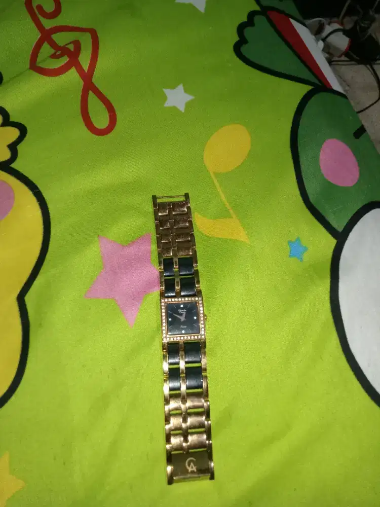 Jam tangan wanita Alexandre christie