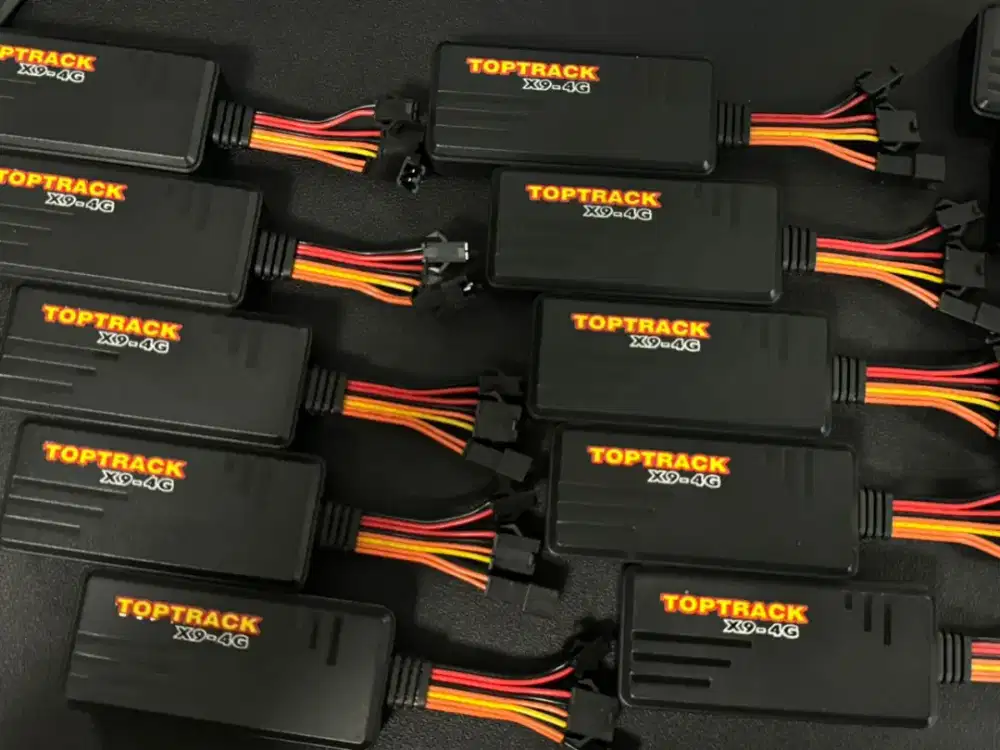 GPS TRACKER SUDAH TERMASUK BIAYA PEMASANGAN