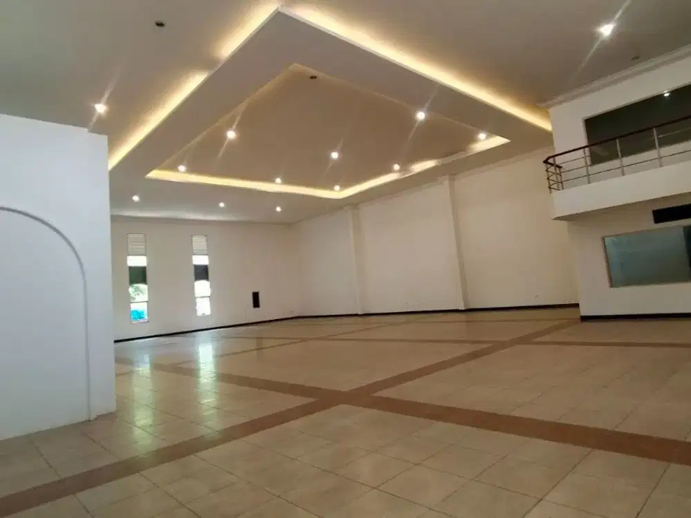 Tempat usaha daerah Genteng Kali Ada 2 ruang kantor