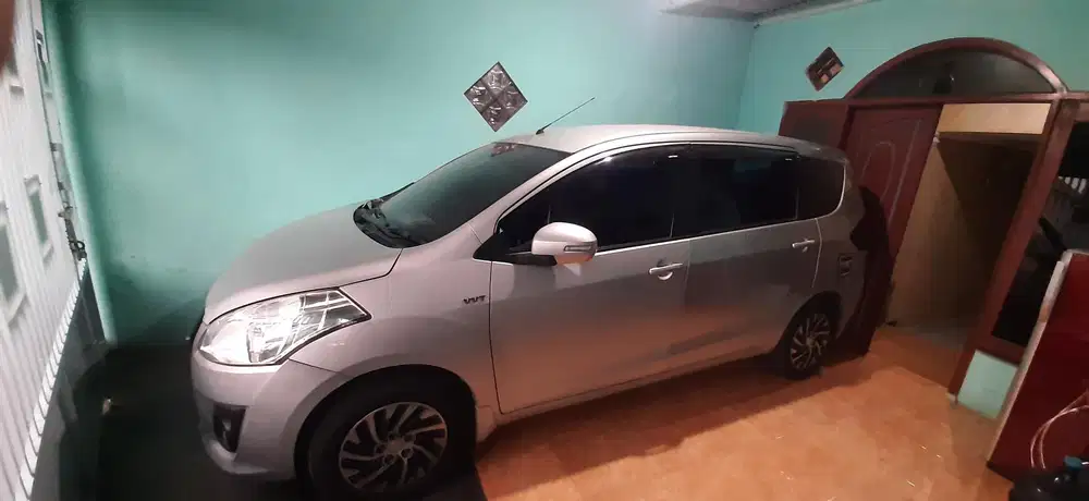 Suzuki Ertiga 2012 Bensin