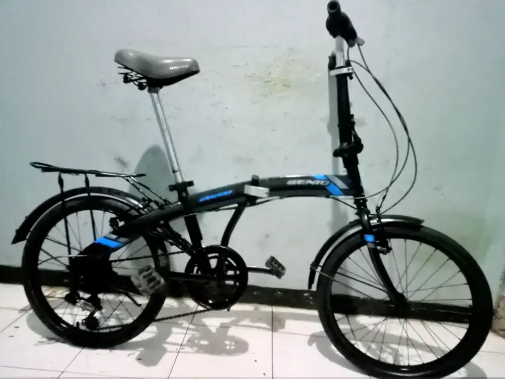 Dijual sepeda lipat GENIO CUZCO msih bgus btangan ORIan lipatan normal