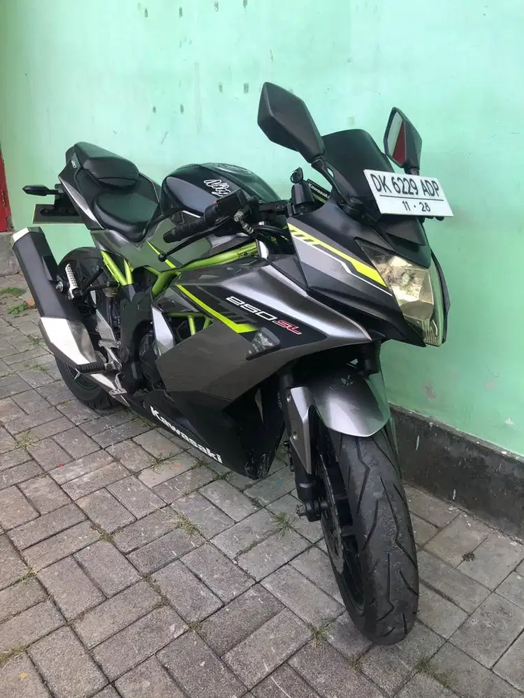 Kawasaki Ninja SL Th.2018 Black!!