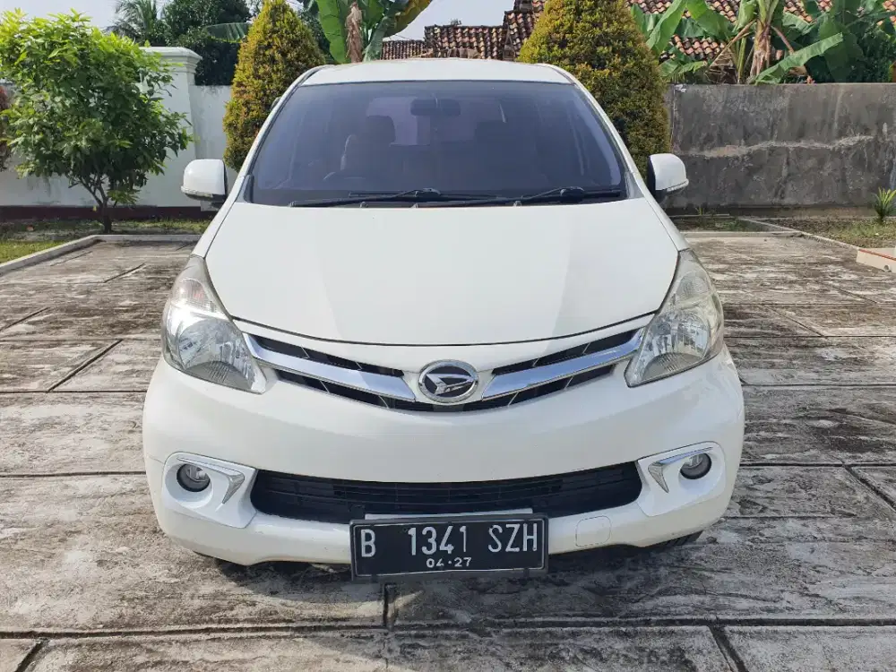 Daihatsu Xenia R Deluxe 2012 Matic