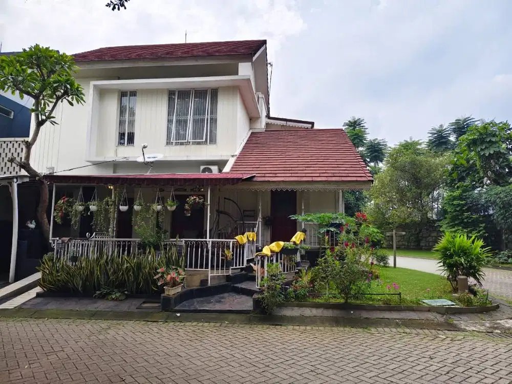 Dijual Rumah Strategis Posisi Hook di Bintaro Tangsel SC-16709