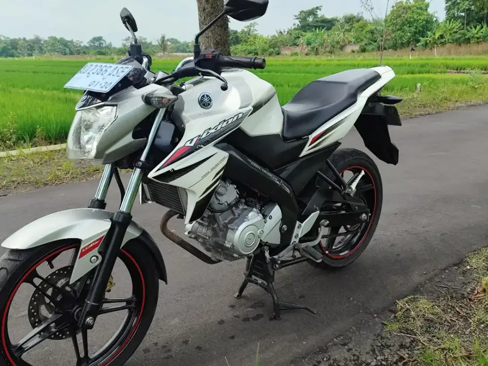 Vxion 2014/15 plat ad pajak baru
