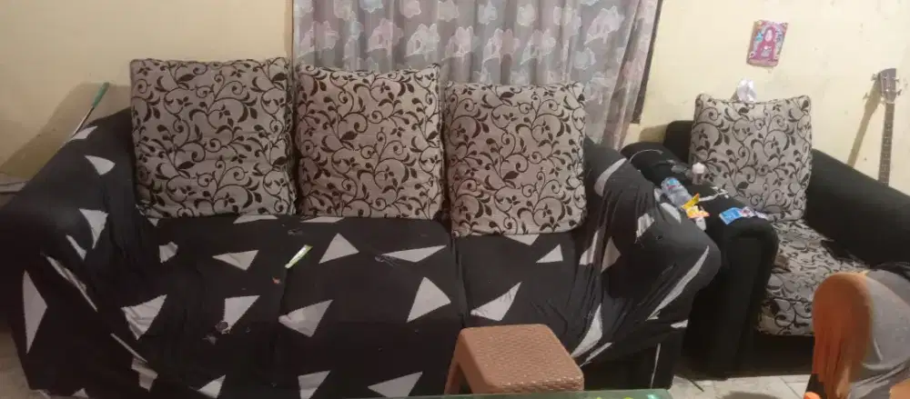 Sofa second ukuran besar