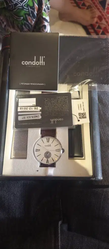 Jam tangan condotti ultimare