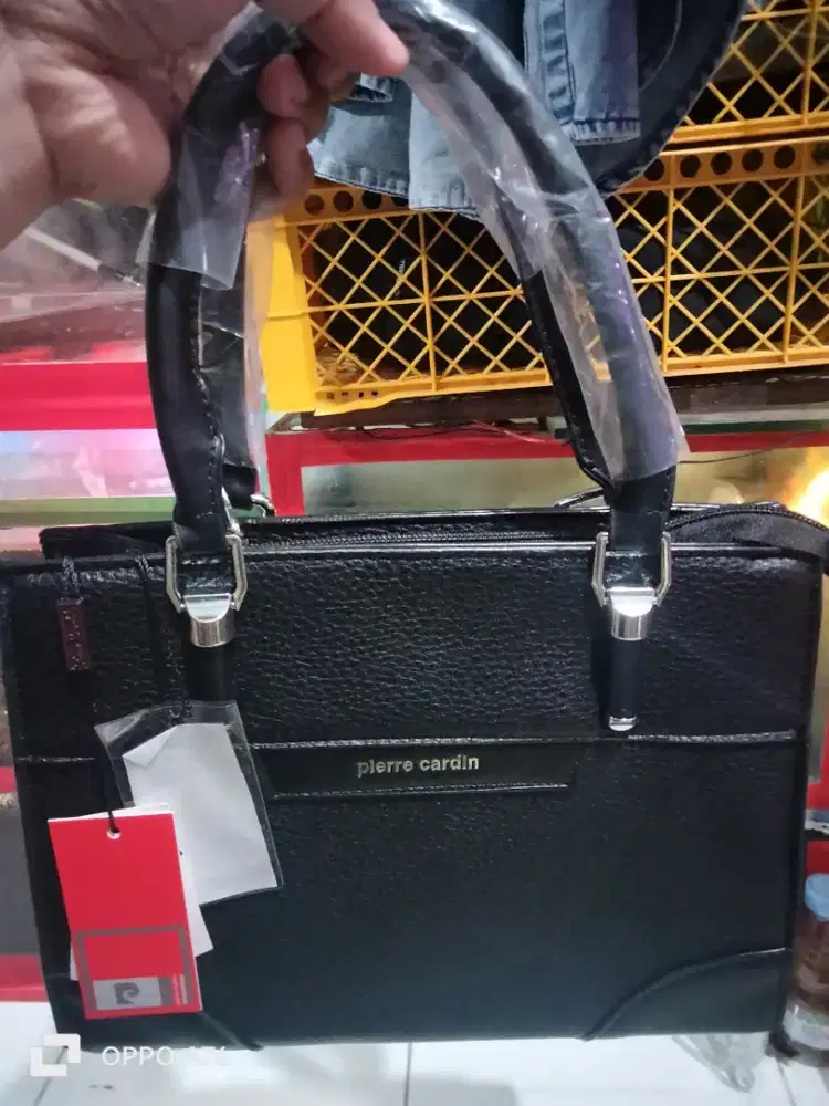 Tas wanita pierrecardin