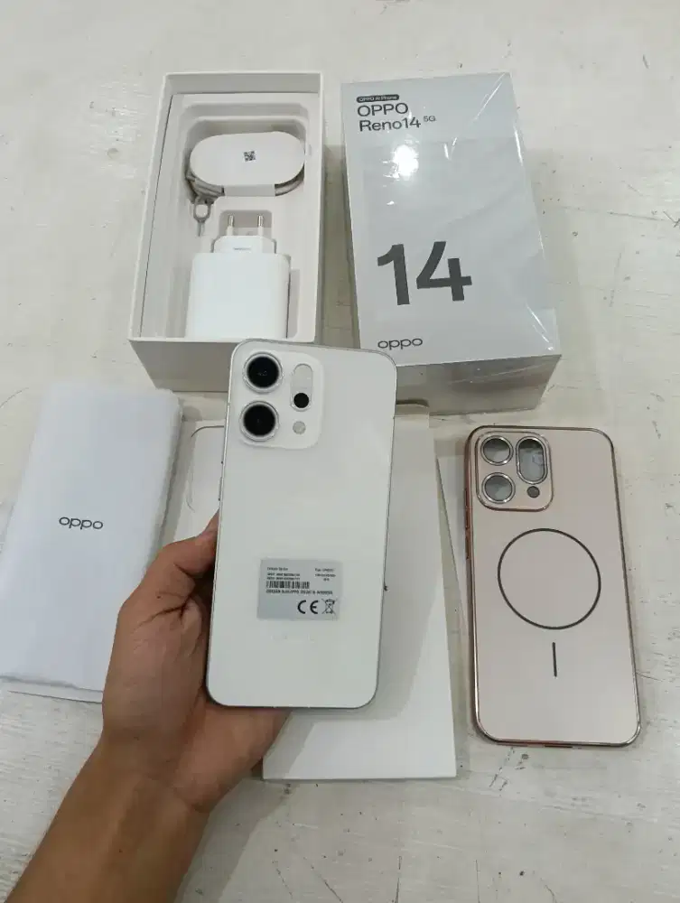 Oppo Reno14 5G 12/256 second murah siap pakai