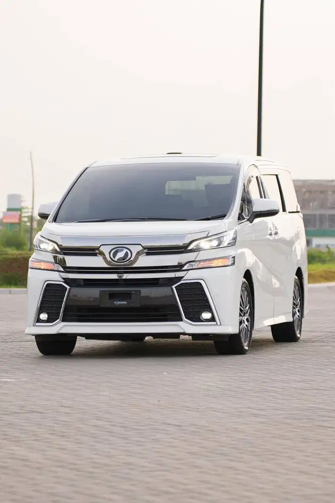 Toyota Vellfire 2.5 ZG Premium Sound CBU Japan 2016