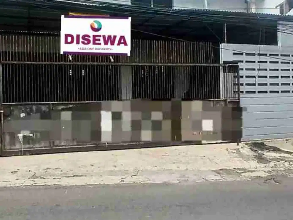 Di sewakan  Gudang  olahraga,  rapih dan bersih, siap pakai,   di Jatinegara  jak Tim.