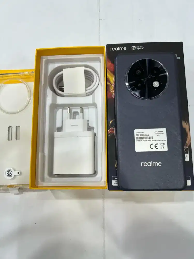 realme 13+ 5g ram 12/256gb