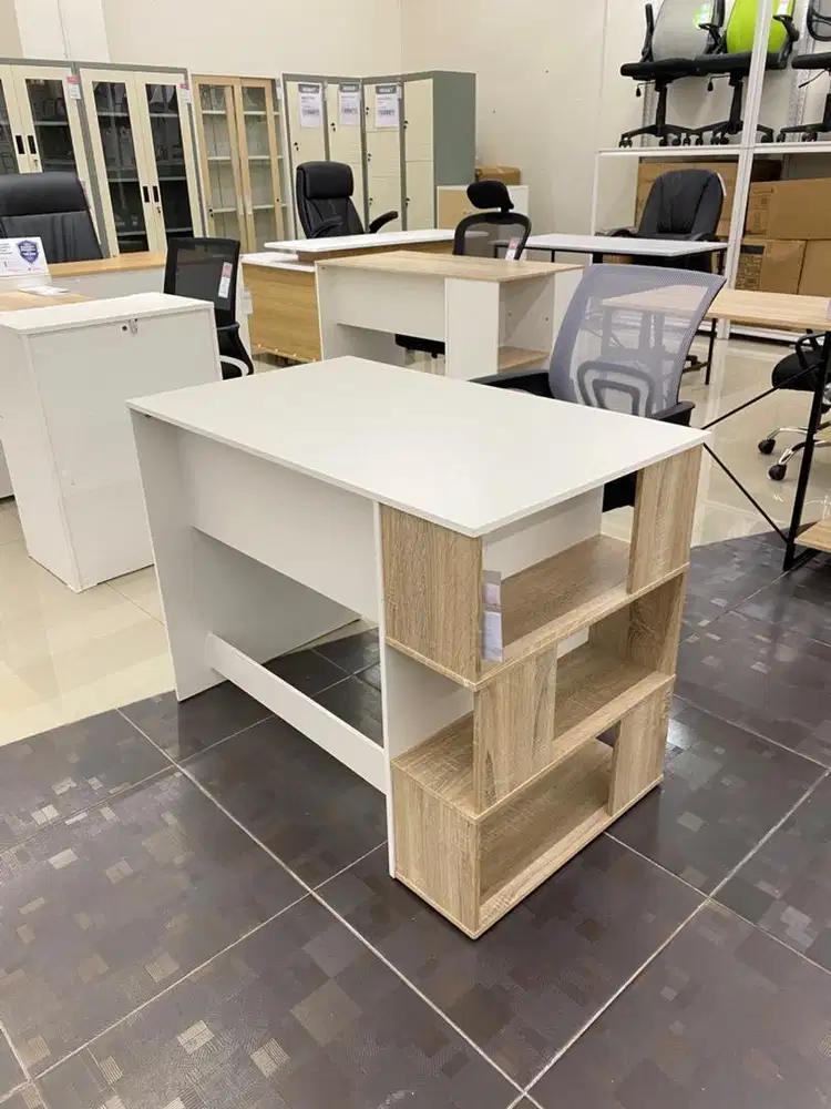 Meja Kerja White 100x150 cm