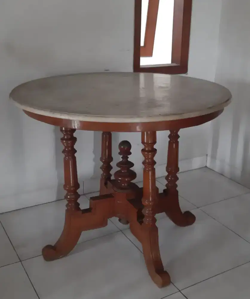 Meja Marmer Antik Ori Marmer Tembus Cahaya | Peninggalan Jaman Belanda