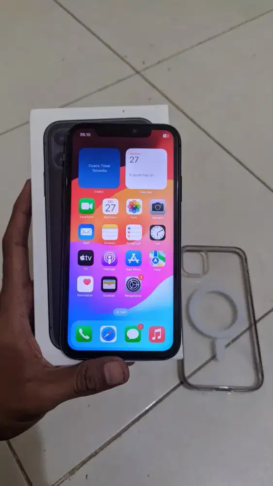 iPhone 11 Garansi Ibox