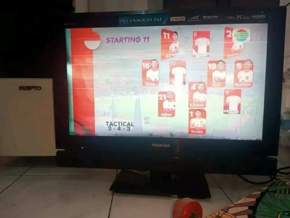 Tv lcd toshiba regza 24in mines layar kerut