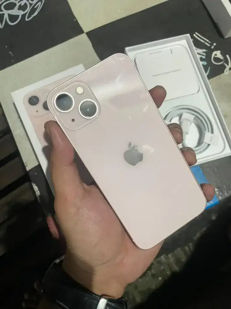 iPhone 13 128gb inter