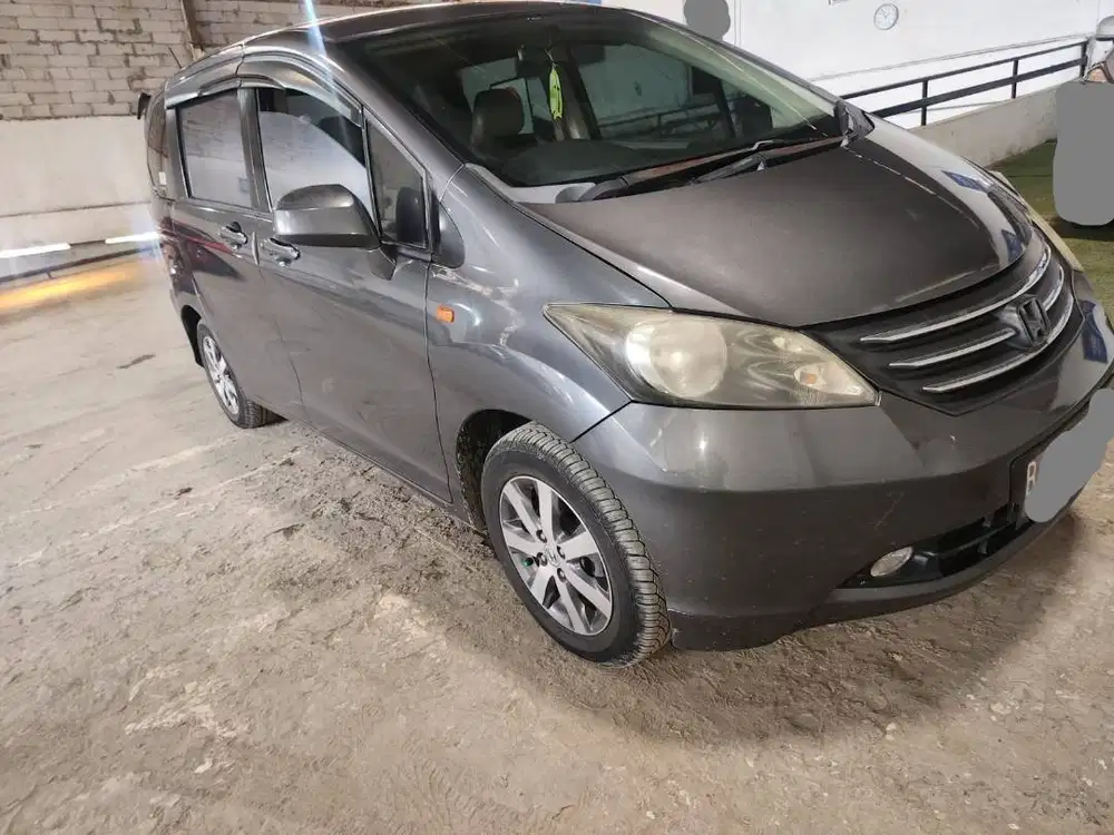 HONDA FREED E PSD POWER SLIDING DOOR VTECH2011,MINIBUS SPORT MEWAH KLG