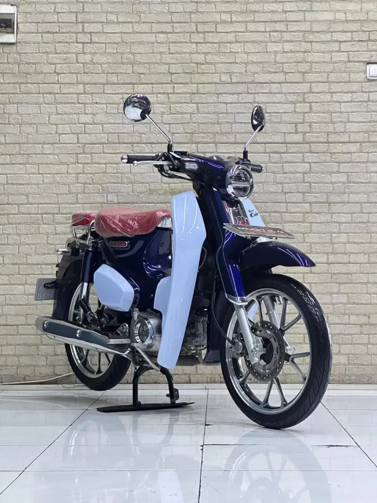 Special Collector Item! Honda C125 Supercub 2019