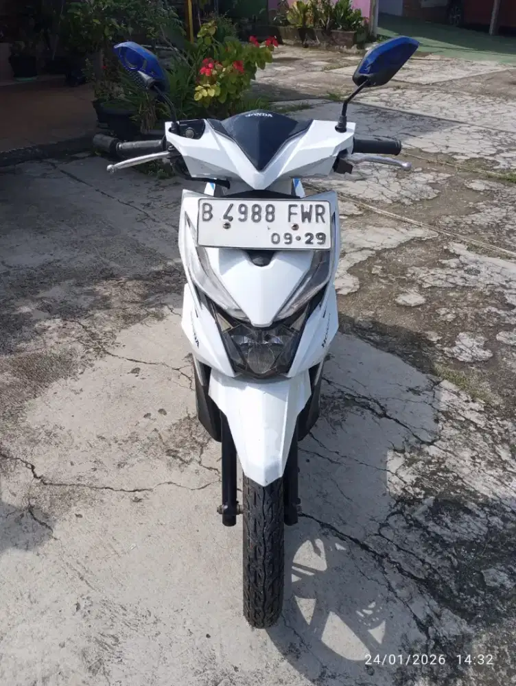 Honda beat wco putih 2019