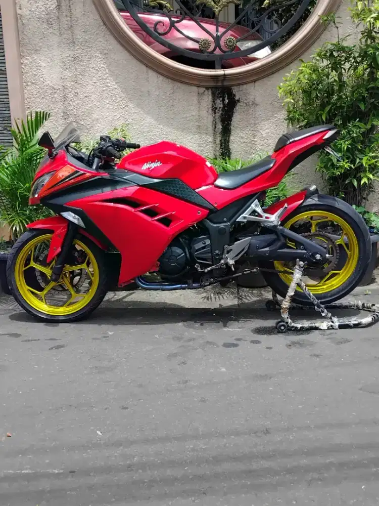 Kawasaki ninja 250 FI bisa TT bt tukar tambah barter
