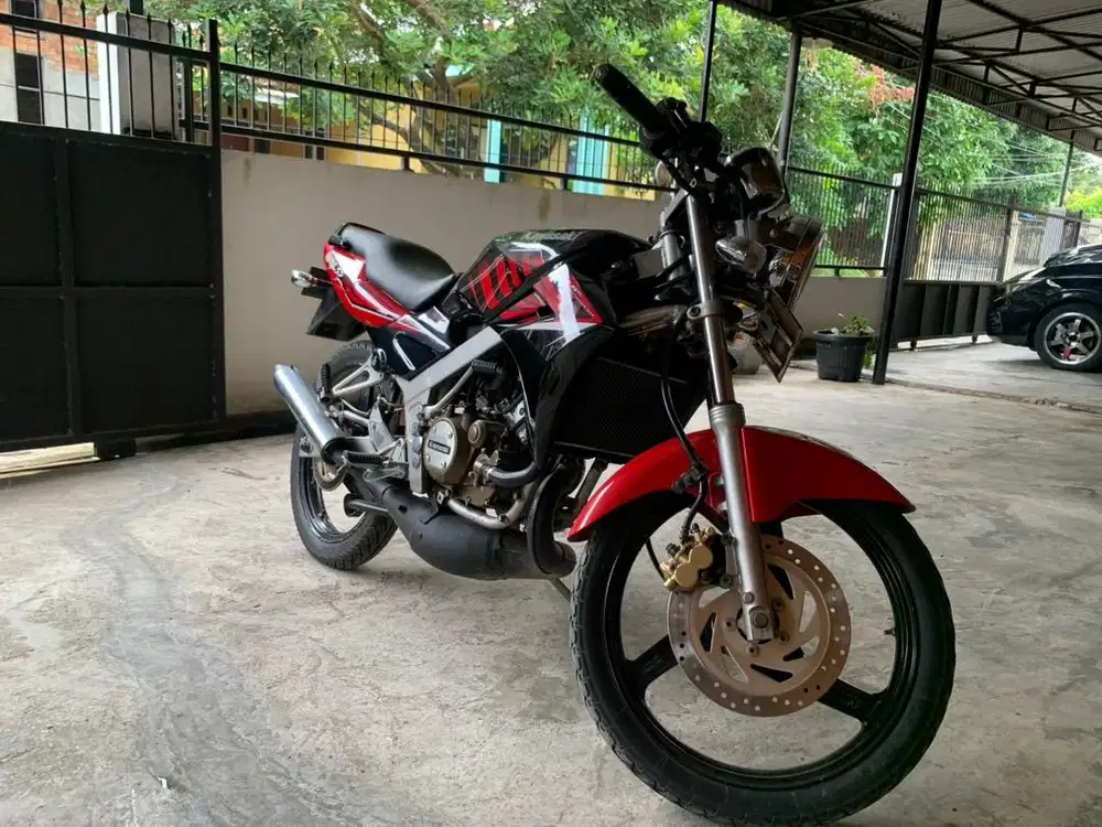 Kawasaki Ninja SS 2014 Merah Zebra Full Original Full Standar Pajak On