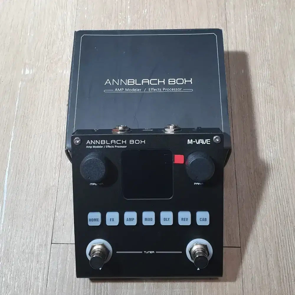 Efek gitar mvave annablackbox mulus