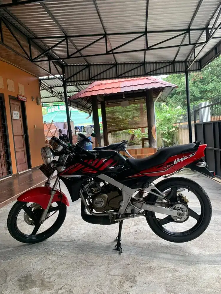 Kawasaki Ninja SS 2014 Merah Zebra Full Original Full Standar Pajak On