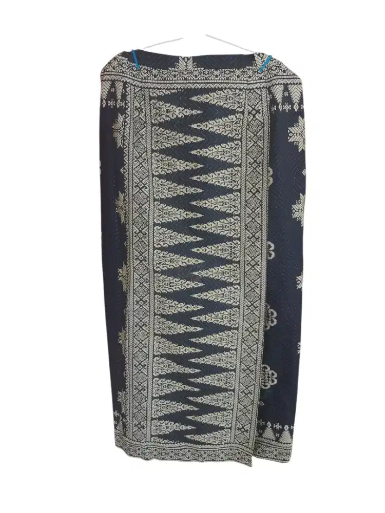 Rok Songket Elegan
