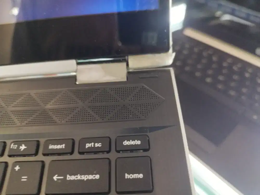 Laptop hp x360  Intel i3 gen 8