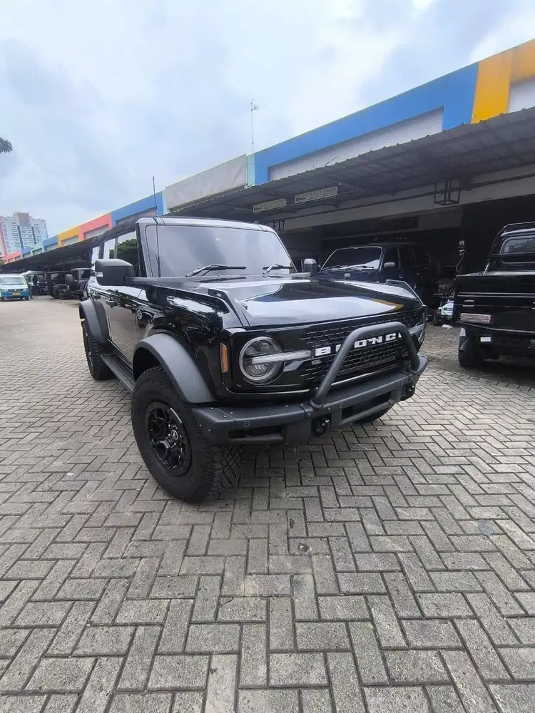 Ford Bronco 2022 Black Hitam 2021 Mobil Bekas 2023 dijual Cepet Bu