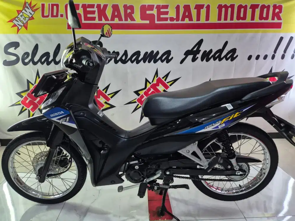 Revo fit fi spoek 2024 plat L