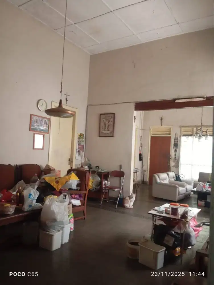 Di Jual Rumah Baheula Pisan 1 Lantai Di Sayap Riau