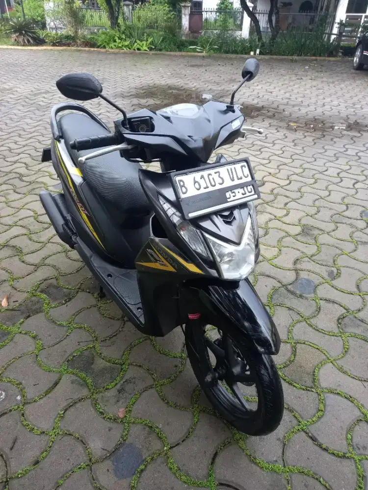 Honda beat fi  2014