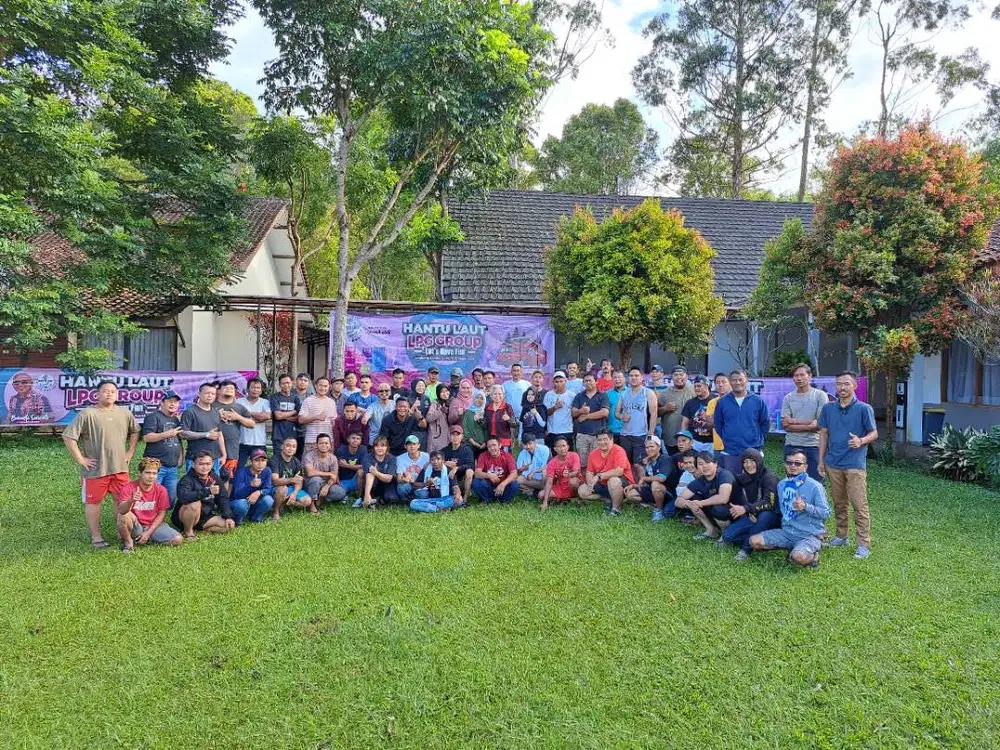 DIBUTUHKAN OFFICE BOY