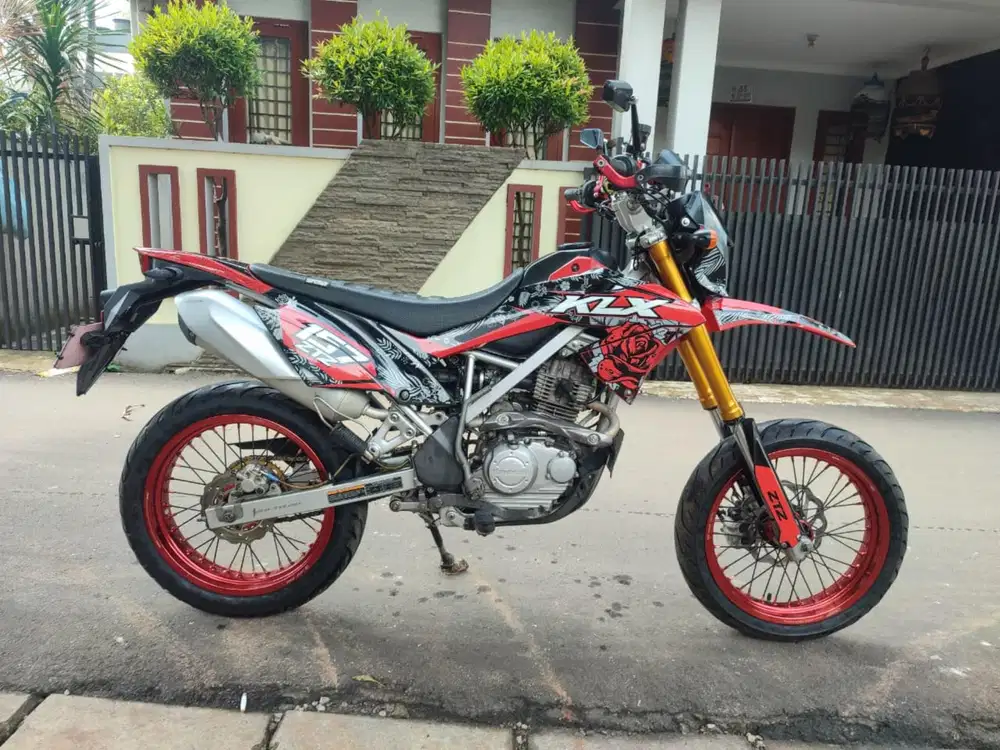 KLX BF SE TAHUN 2018 MURMER