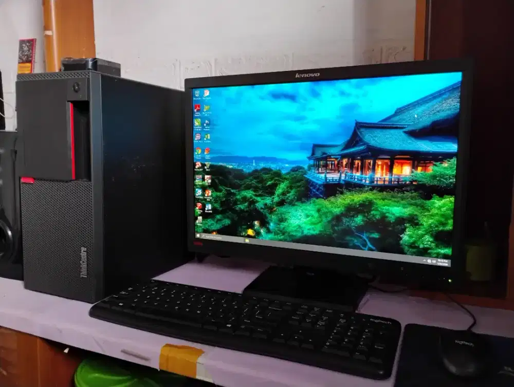 Pc editing dan gaming (intel core i5 gen7..ram 8gb ddr4..monitor 22)