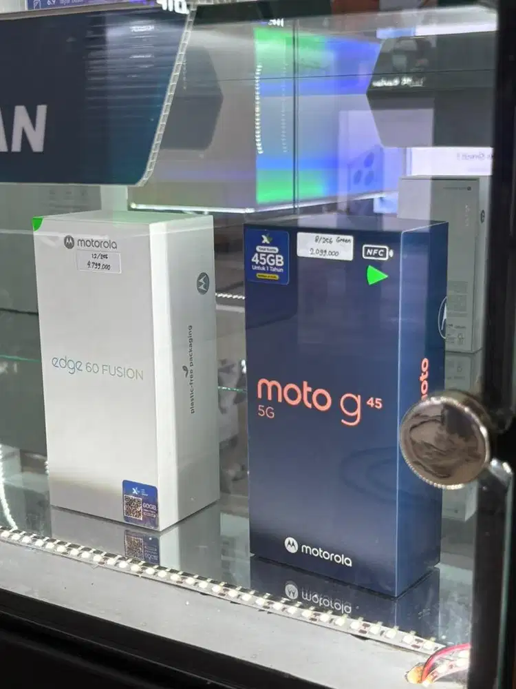 Kredit hp motorola bunga 0% free 2x cicilan