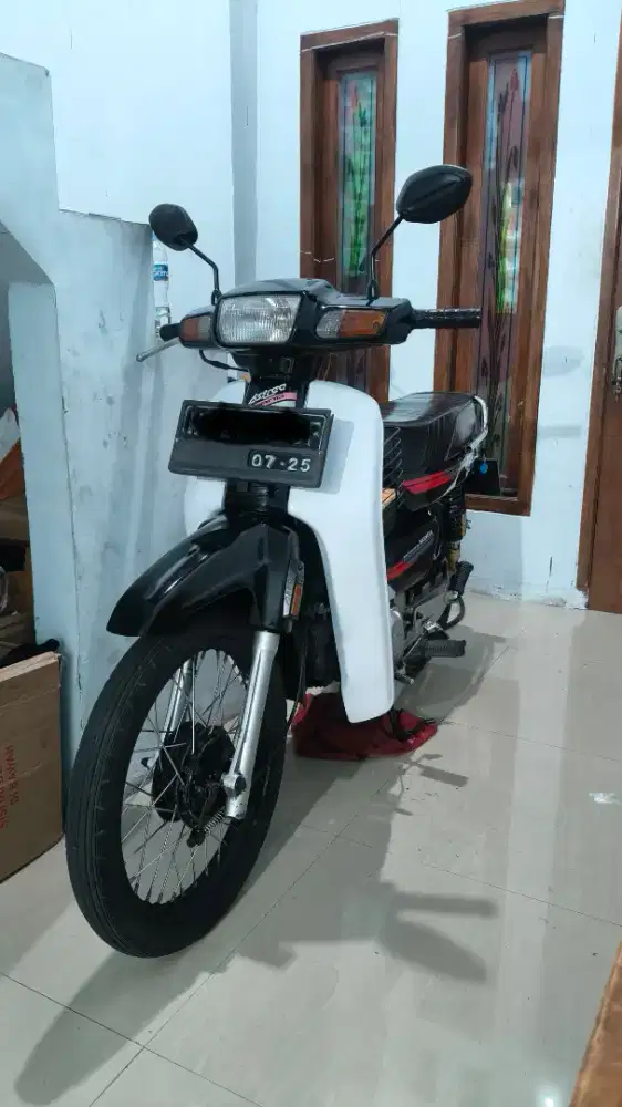 Honda Grand bulus tahun 1993