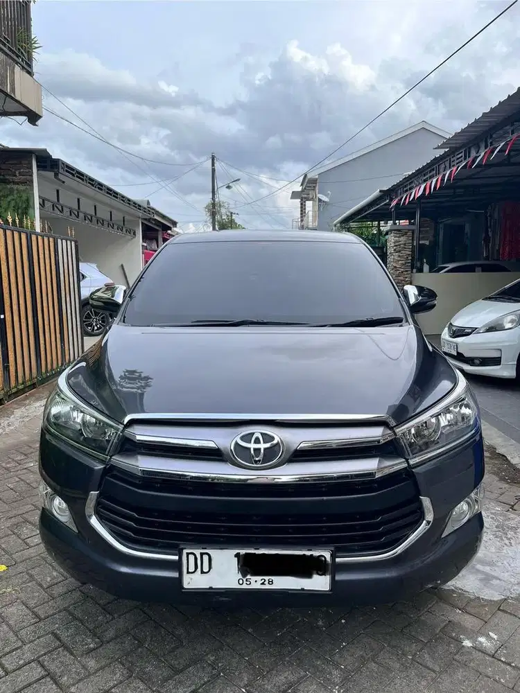 Kijang Innova V Manual bensin 2017