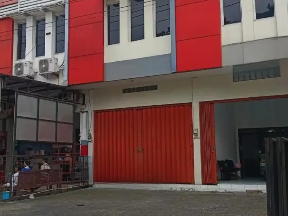 Disewakan Ruko 2 Lantai Lokasi Strategis Karanganyar