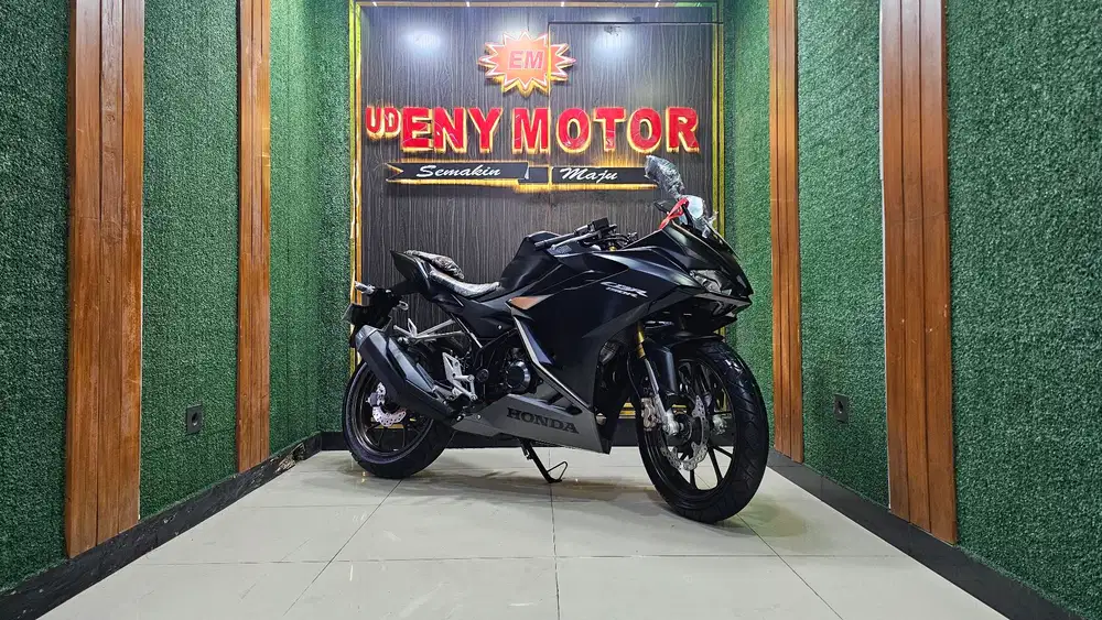 ENY MOTOR - FRESH! HONDA ALL NEW CBR 150R ABS STD 2024!