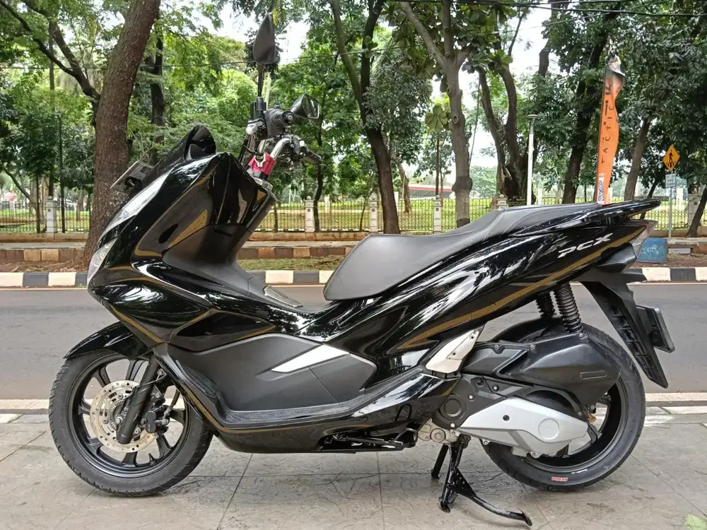 DP MINIM 1JTA 1.500 CASH KREDIT HONDA PCX 150 ABS THN 2018 PAJAK IDUP