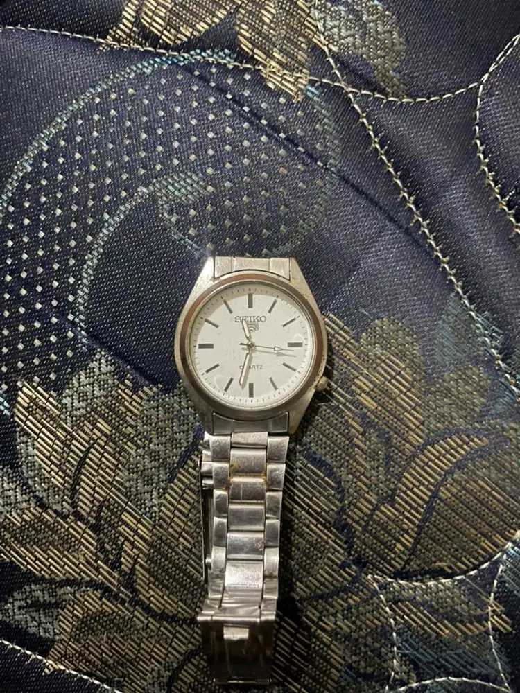 jam tangan seiko silver
