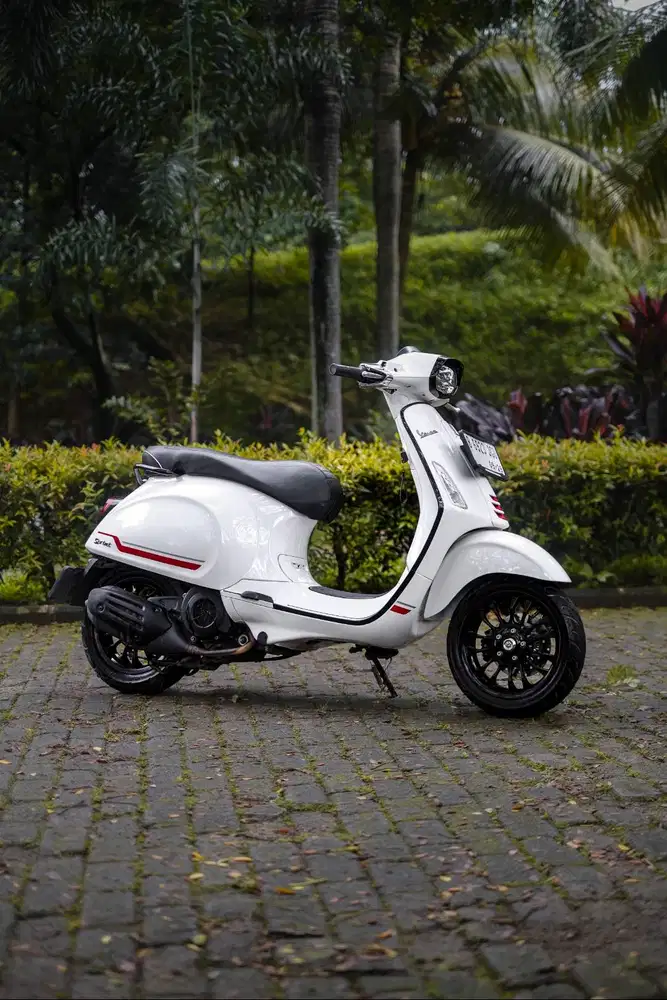 JUAL VESPA MATIC BEKAS/SECONDA SPRINT 150 S  2024 MURAH BERGARANSI