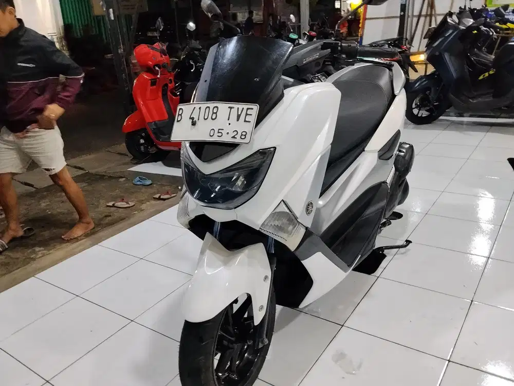 (FOR SALE) yamaha nmax old 2018 kondisi gres