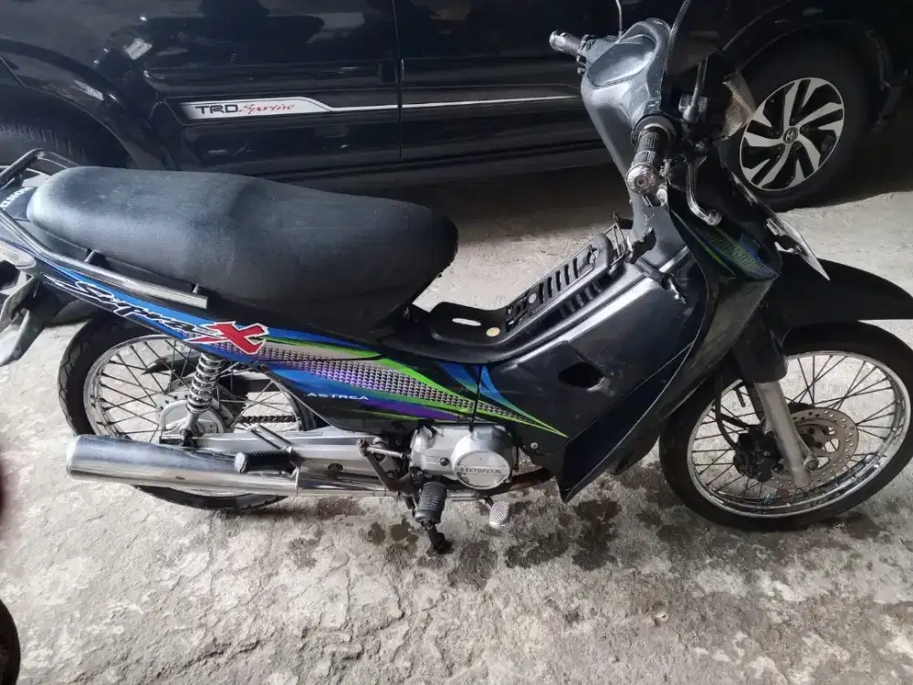 Honda Supra x tahun 2003 f kota