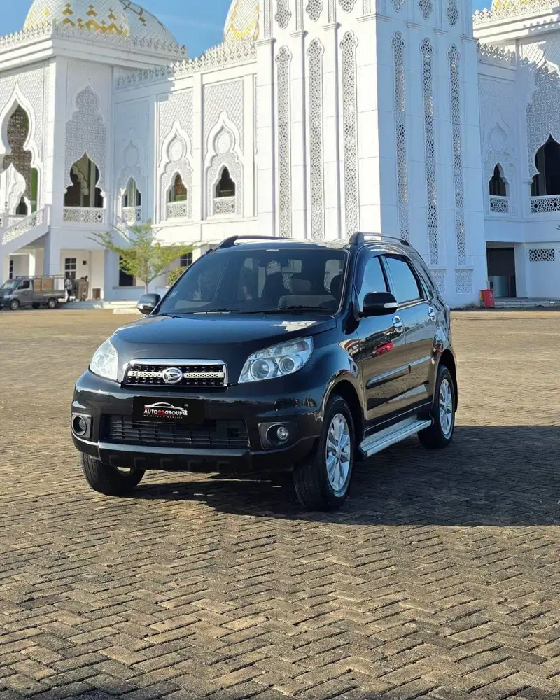 DAIHATSU TERIOS (HITAM) TIPE TX 1.5 MATIC (2012)